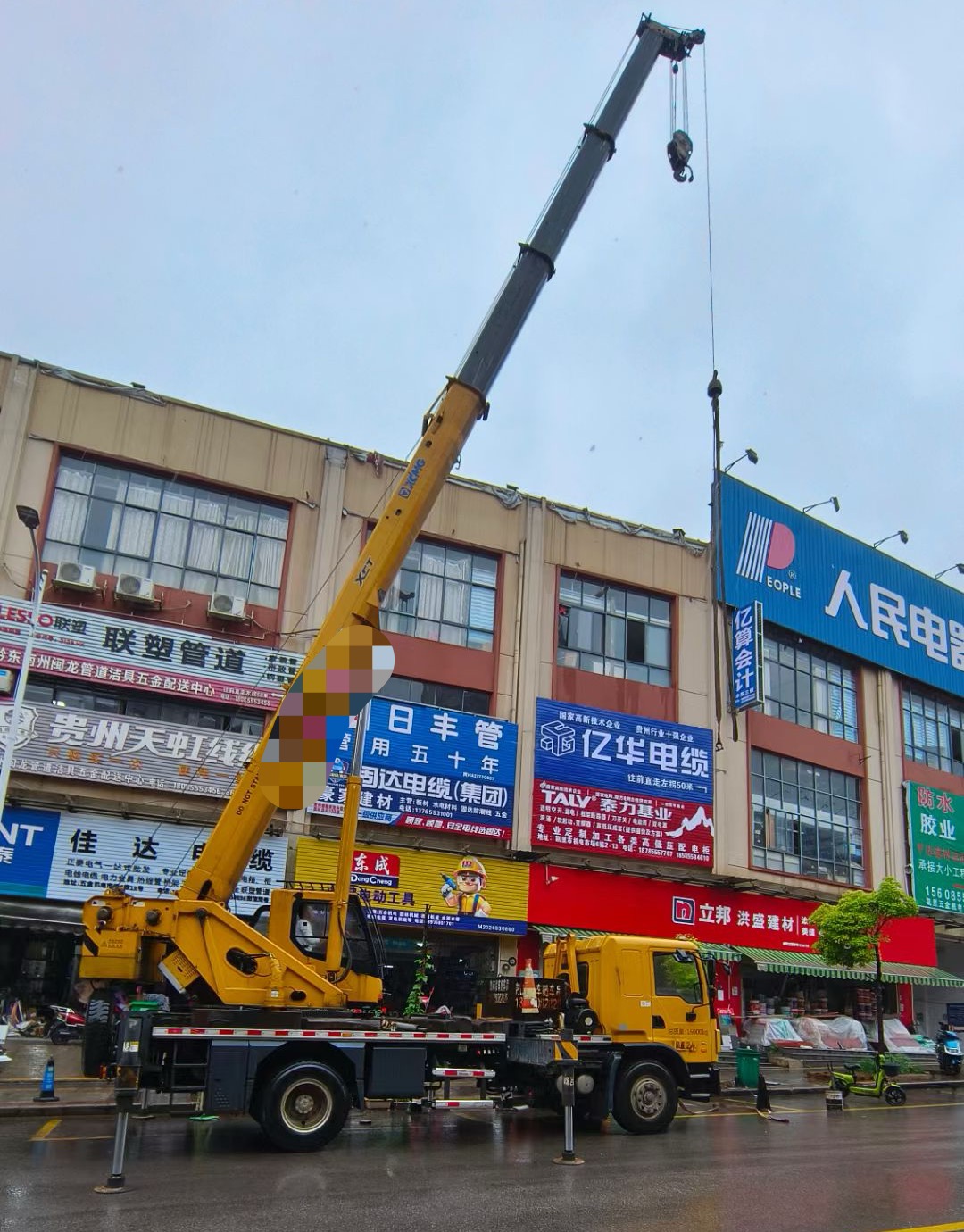 岳阳楼区什么时间对吊车进行维修保养最合适