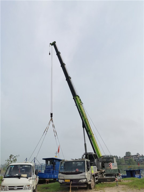 岳阳楼区桥梁建设吊装案例